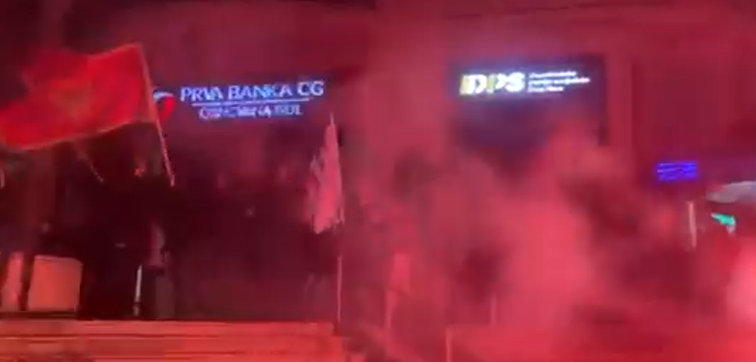 Naslućuju li povratak na vlast: DPS slavi u Podgorici, Abdić tvrdi da će biti stožer lokalne samouprave