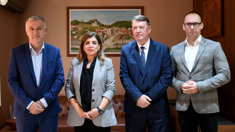Lider Srpske liste sa šeficom UNMIKA-a: Međunarodna zajednica da najhitnije reaguje i spriječi dalje jednostrane poteze Prištine
