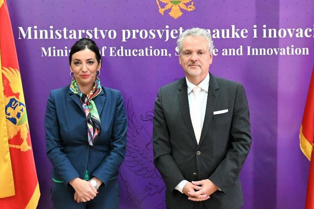 Jakšić Stojanović – Satler: Zajedno do reforme obrazovanja u Crnoj Gori