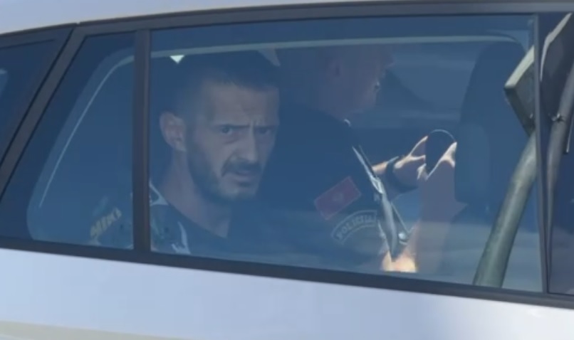 Lakčeviću određeno zadržavanje do 72 sata: Krije se za koga je kupovao lične karte uoči izbora u Podgorici