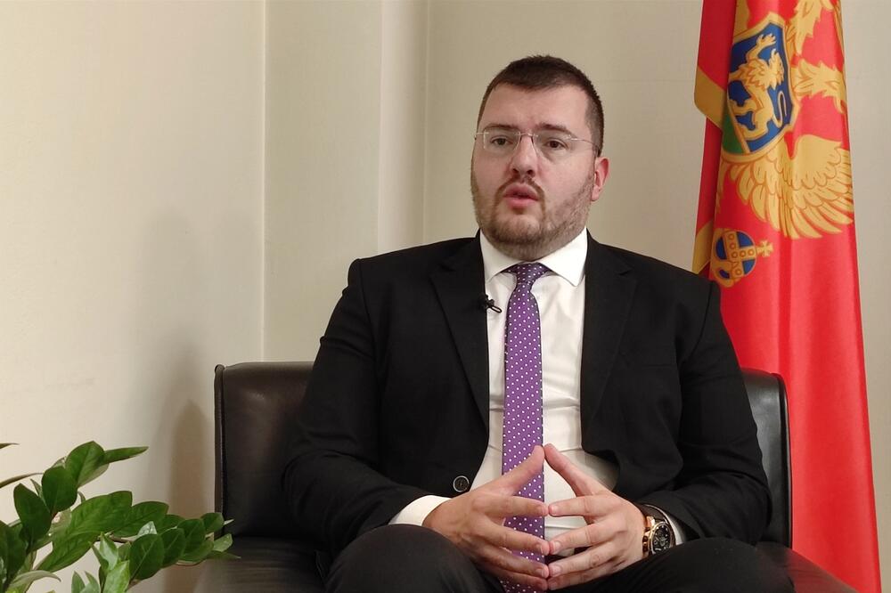 Vladi upućena ponuda firme povezane sa OKG, Koprivica poručio: Beskompromisna borba protiv korupcije, dokazi dostavljeni nadležnima