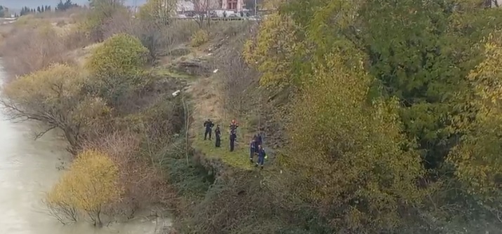 Podgoričanin pao u kanjon Morače, teško povrijeđen