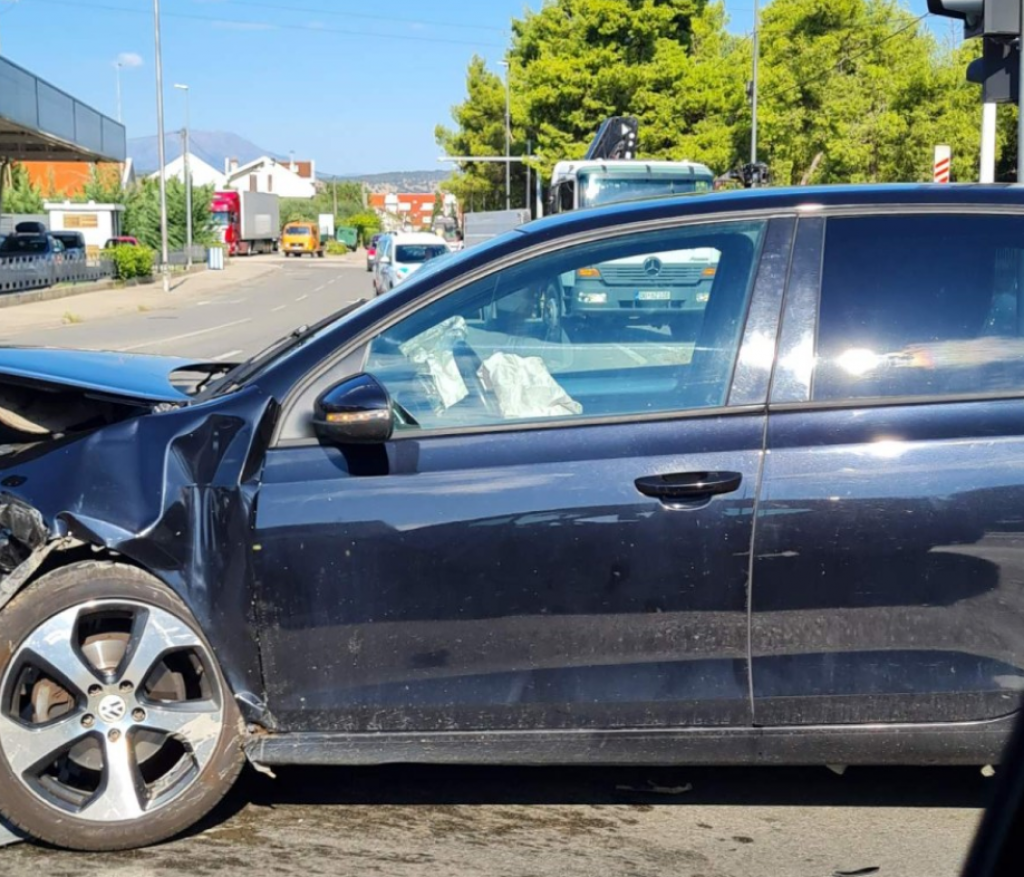 U udesu na Zlatici povrijeđeno više osoba