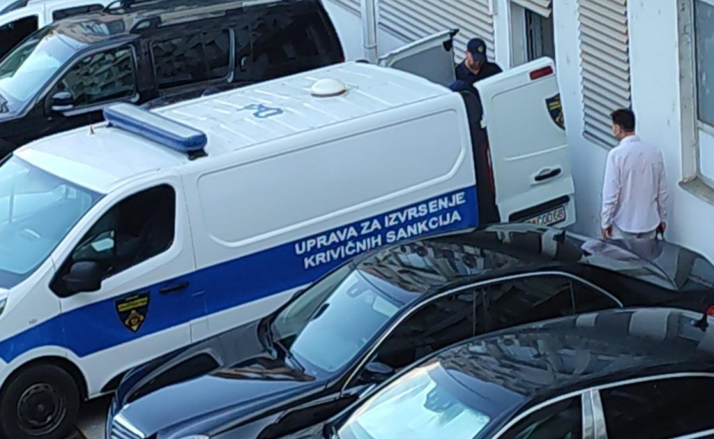 Kordiću i Ćetkoviću određeno zadržavanje