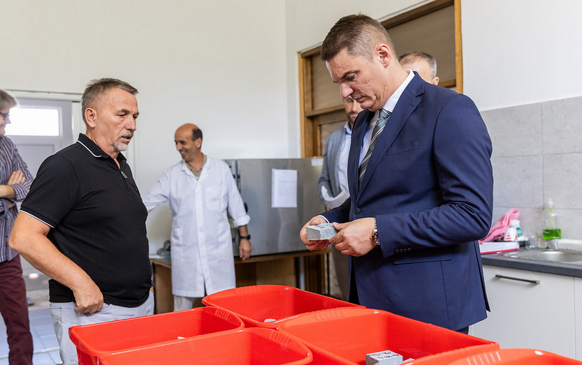 Šahmanović – Mujović: „Nastavićemo da podržavamo aktivnosti koje vode ka unapređenju geoloških istraživanja, sa posebnim fokusom na održivom korišćenju prirodnih resursa Crne Gore“