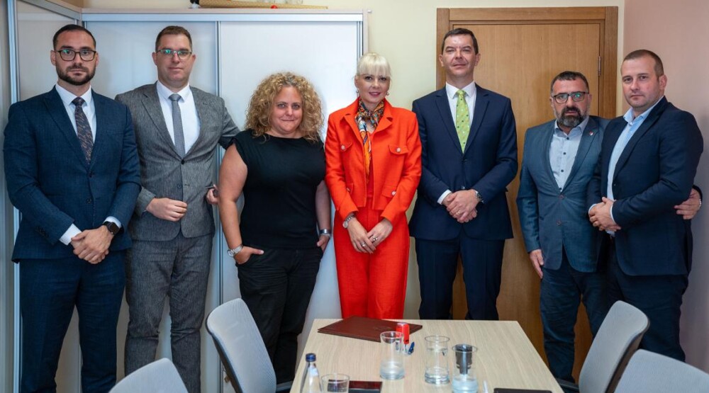Dvorište vtića Đina Vrbica dobija nove pješačke staze, zelene površine i savremeni mobilijar