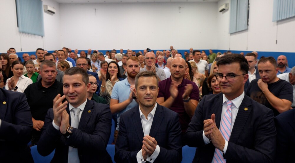 Mujović obećao mještanima Donje i Gornje Gorice, Donjih Kokota, Beri, Farmaka, Lekića i Grbavaca: „Živjećete u jednom od najljepših naselja u Podgorici“