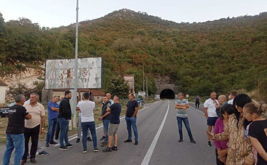 Mještani Straševine i Kličeva blokirali Budoš