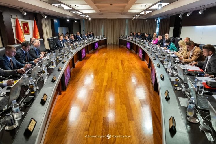 Pogledajte odluke sa 49. sjednice Vlade