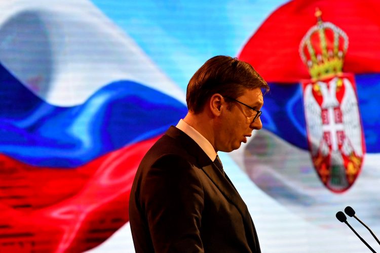 Nema sankcija dok se Vučić pita: Iz zajedničkog teksta Samita u Dubrovniku izbačena tačka o obaveznom uvođenju sankcija Rusiji!