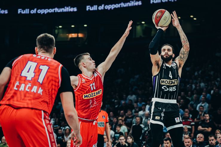 Odigrao samo dva meča za Partizan: Vašington ostaje u Šarlotu