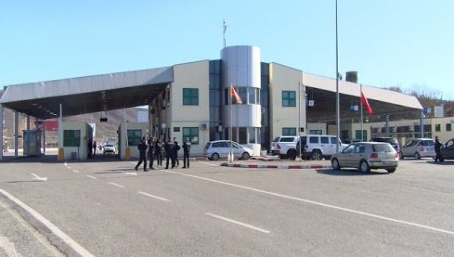 Na graničnom prelazu Sukobin – Murićani spriječen prelazak 47 migranata