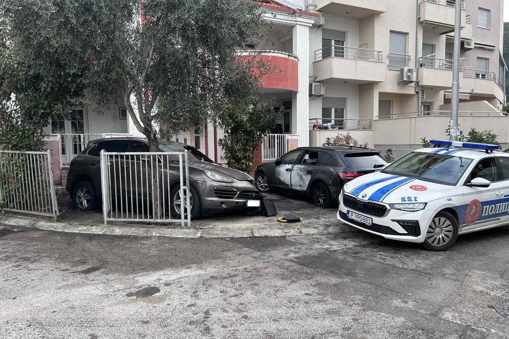 U Budvi izgoreli porše i audi
