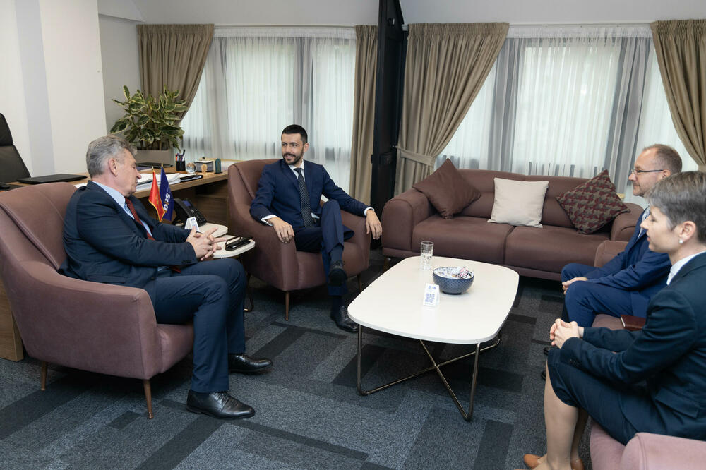 Danijel Živković se žali Mađarima: Najuticajniji dio vladajuće većine podstiče identitetske podjele i stvara tenzije u društvu