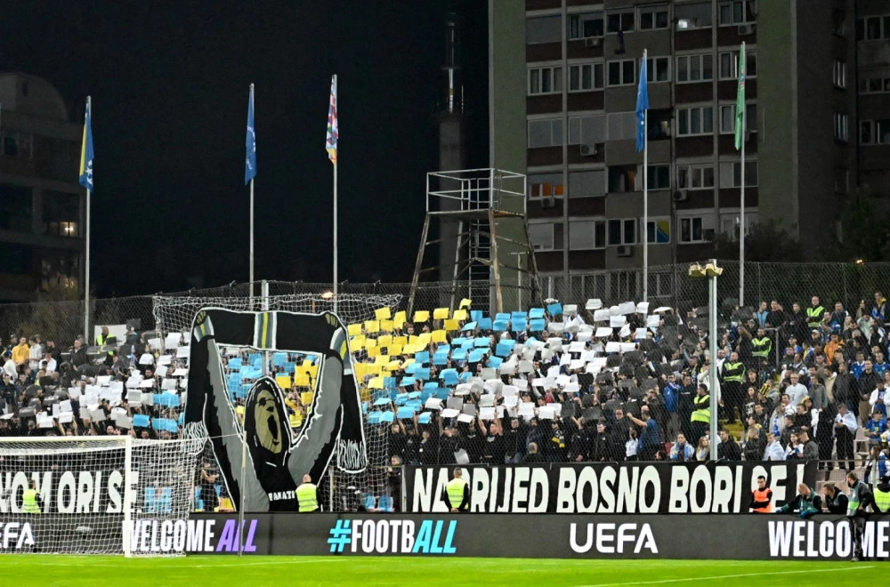 Skandal u Zenici: Navijači skandirali „Ubij Srbina“ (VIDEO)