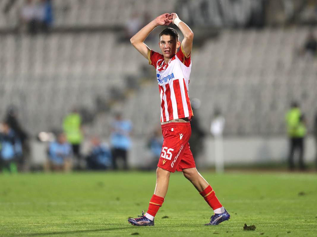 Počelo licitiranje: Liverpul stao prvi u red za Zvezdinog bisera