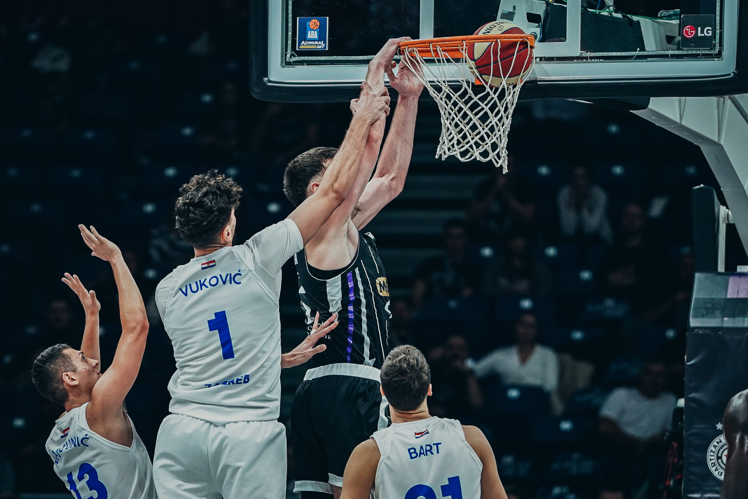 Partizan rutinski sa Cibonom
