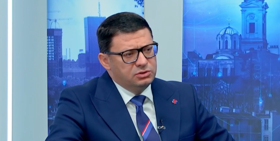 Đurđev: Srbija konstantno pod pritiscima, Vučić i Orban pokazali avangardnost koja nam je neophodna