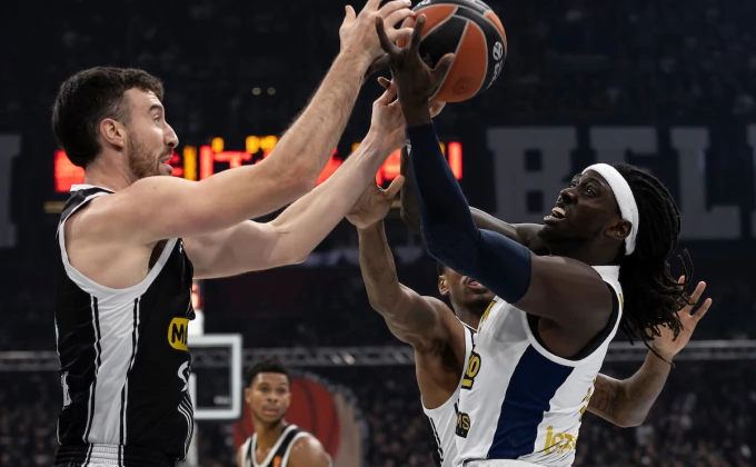 Zvezdine opcije za povrijeđenog Bolomboja: Bivši evroligaški tandem i NBA centar