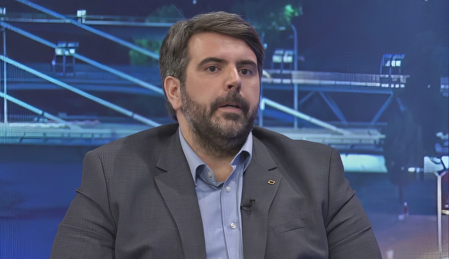 Izrevoltirani Ljubo u novom izlivu bijesa poručio: Vučiću zabraniti ulazak u Crnu Goru! Treba da slijedimo ponašanje Kosova*!