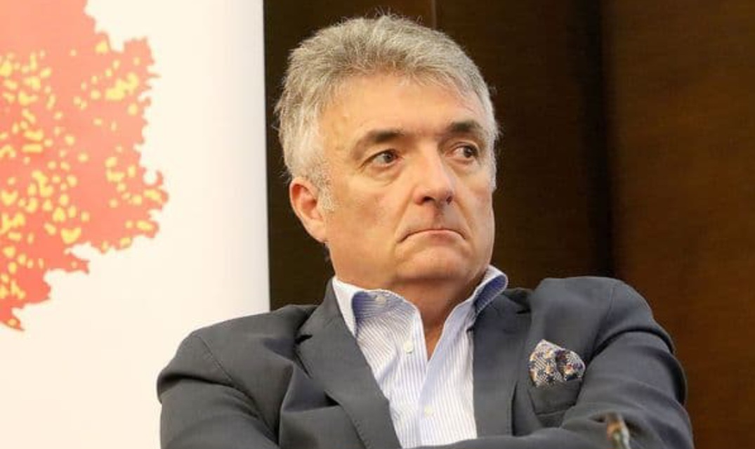 Bivši vatikanski „bravar“ poziva na otpor i vrijeđa predsjednika Skupštine: Smeta mu ideja da Srbi i Crnogorci budu podjednako zastupljeni u državnim službama
