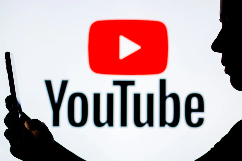 Tajmer spavanja i novi mini-plejer: YouTube predstavio funkcije koje nećete želeti da propustite