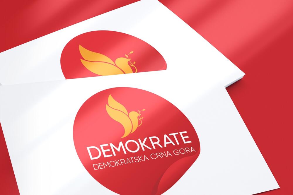 Demokrate: DPS priznao da general Lazarević nije vojnik Vojske Crne Gore, već partijski aktivista