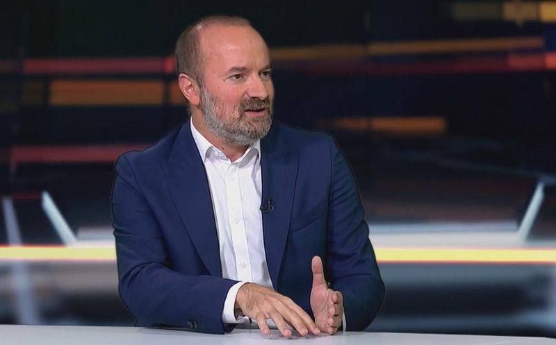 Pavićević: Srpski jezik mora postati službeni jezik u Crnoj Gori; Rezultate popisa niko nije osporio!
