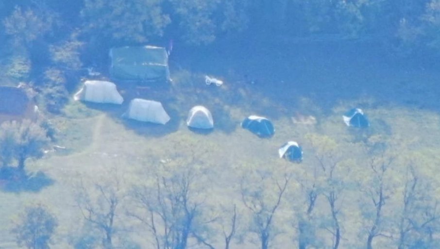 Velika akcija BIA: Otkriven kamp koji su koristili stranci, pronađeni dronovi, radio stanice, satovi za aktiviranje zapaljivih materija…