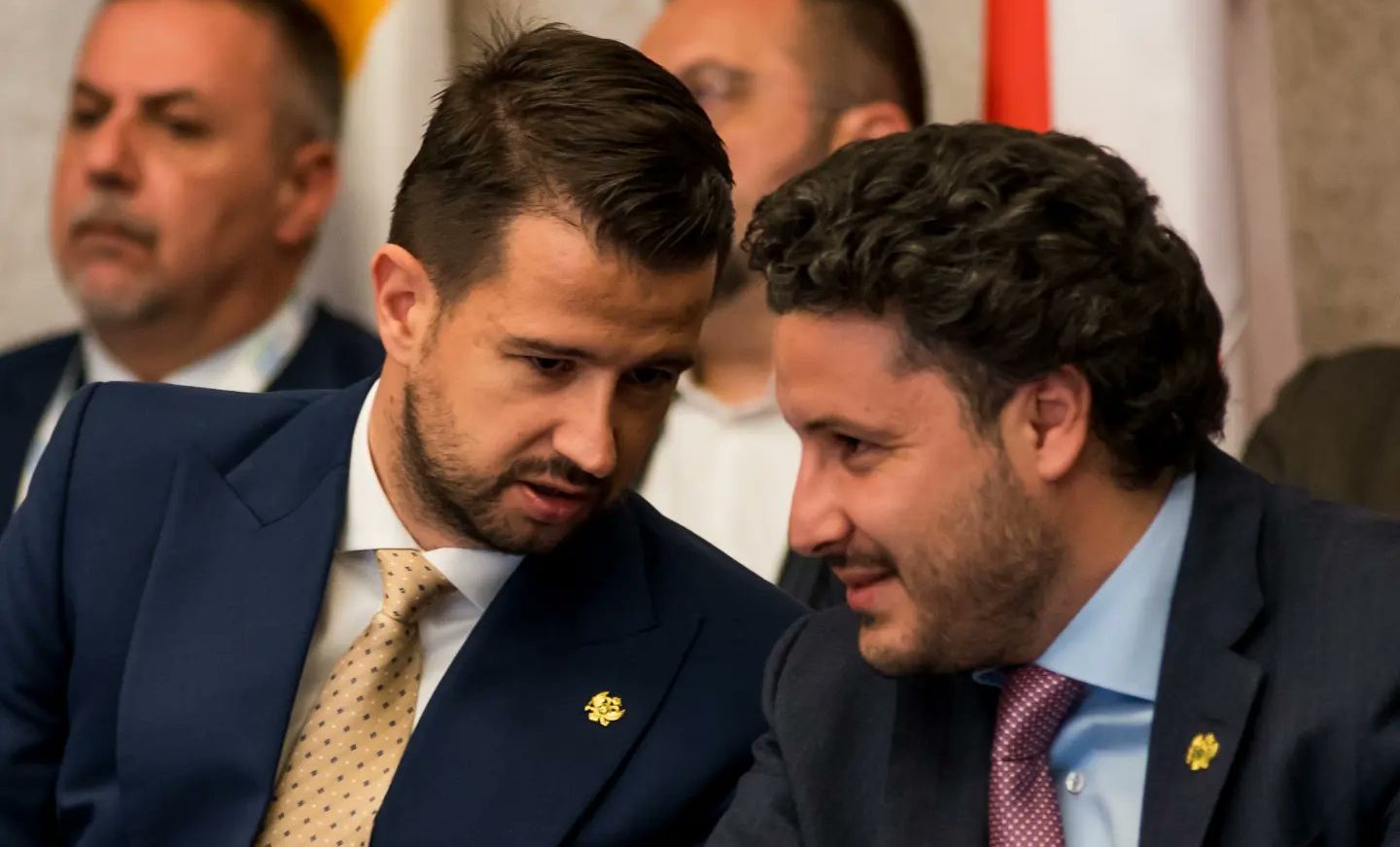 Zarad formiranja vlasti u Podgorici: DPS poziva na pregovore Milatovića, Abazovića, Duška Markovića…