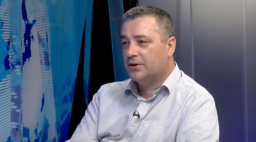 Adžić nudio ostavku, Glavni odbor CEP-a je odbio