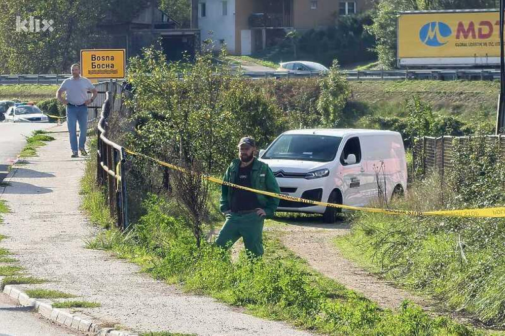 Četvoro mladih poginulo u slijetanju vozila u rijeku kod Visokog