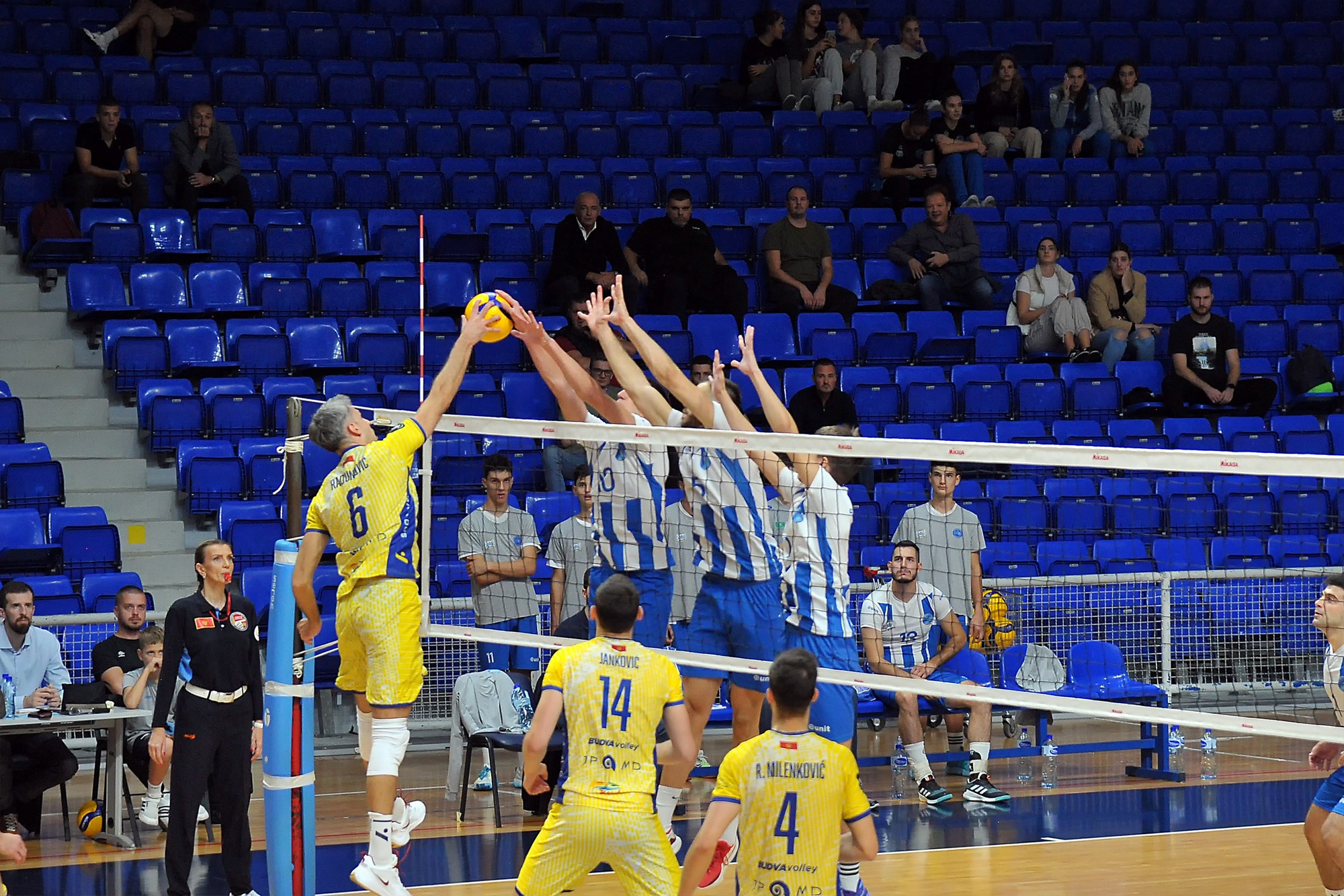EPCG Superliga odbojkaša: Budva dočekuje Mornar