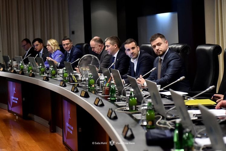 Pogledajte odluke sa 53. sjednice Vlade