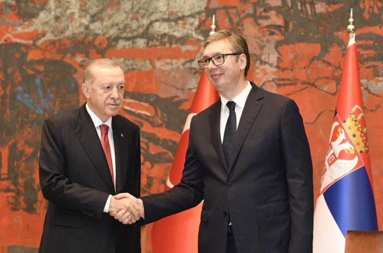 Vučić nakon sastanka sa Erdoganom: Uspostavićemo bliže odnose u okviru vojnih i odbrambenih industrija