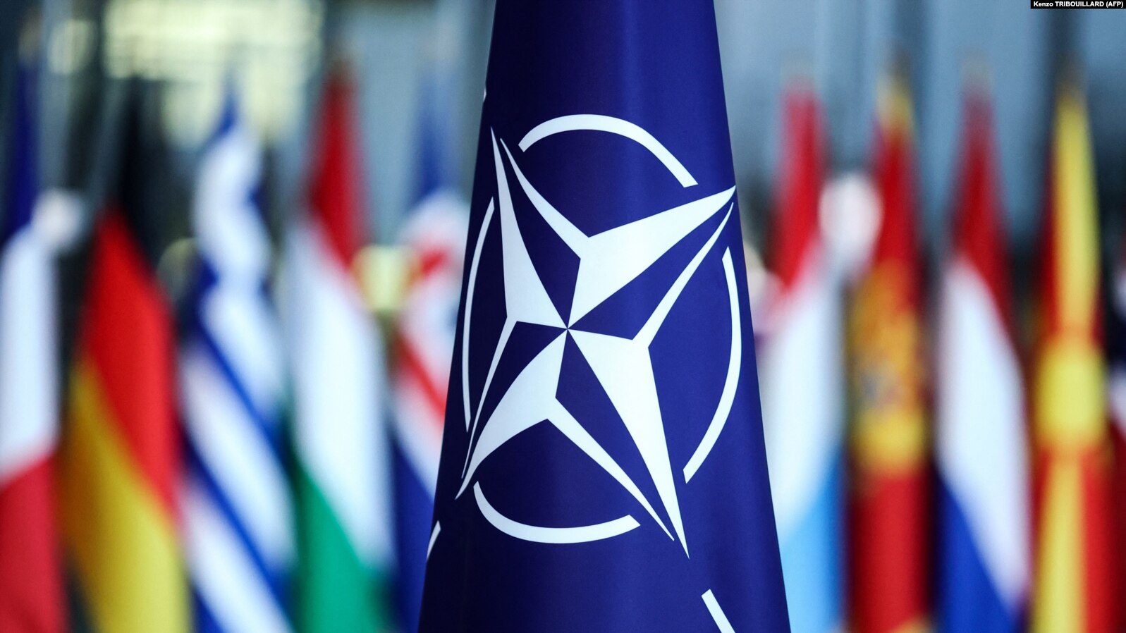 Fali još NATO zastava