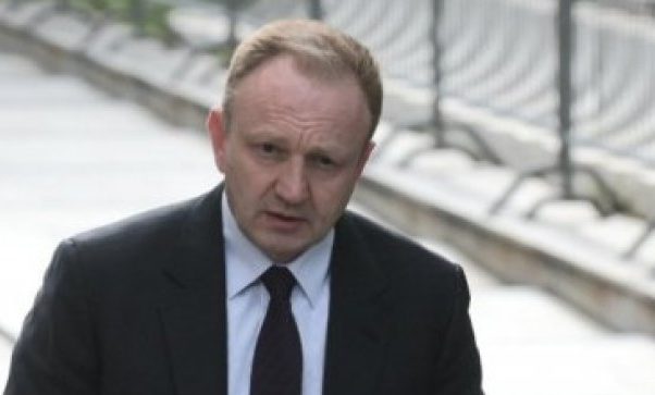 Drugosrbijanski opozicionari ne mogu da se usaglase kako da sramno politički valorizuju tragediju: Trzavice uoči organizovanja protesta