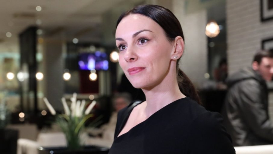 Glumica Sloboda Mićalović pretučena na parkingu u Beogradu