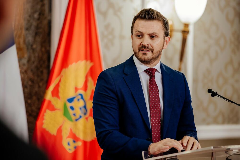 Ministarstvo zabrinuto zbog Kotora: Na sjednici kojoj je istekao mandat planirano izglasavanje predsjednika opštine