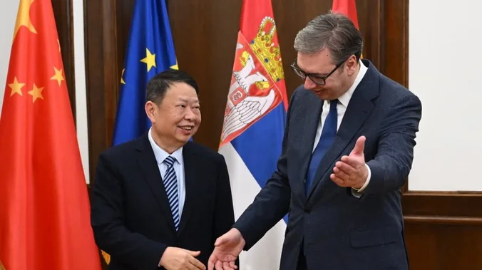 Vučić sa predstavnicima kompanije Ziđin: Jedna od tema je bila i mogućnost za proširenje poslovanja