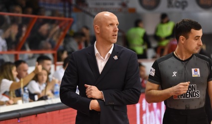 Žakelj: Naporan ritam, nije nam lako; Ocokoljić: Pohvale za moje igrače