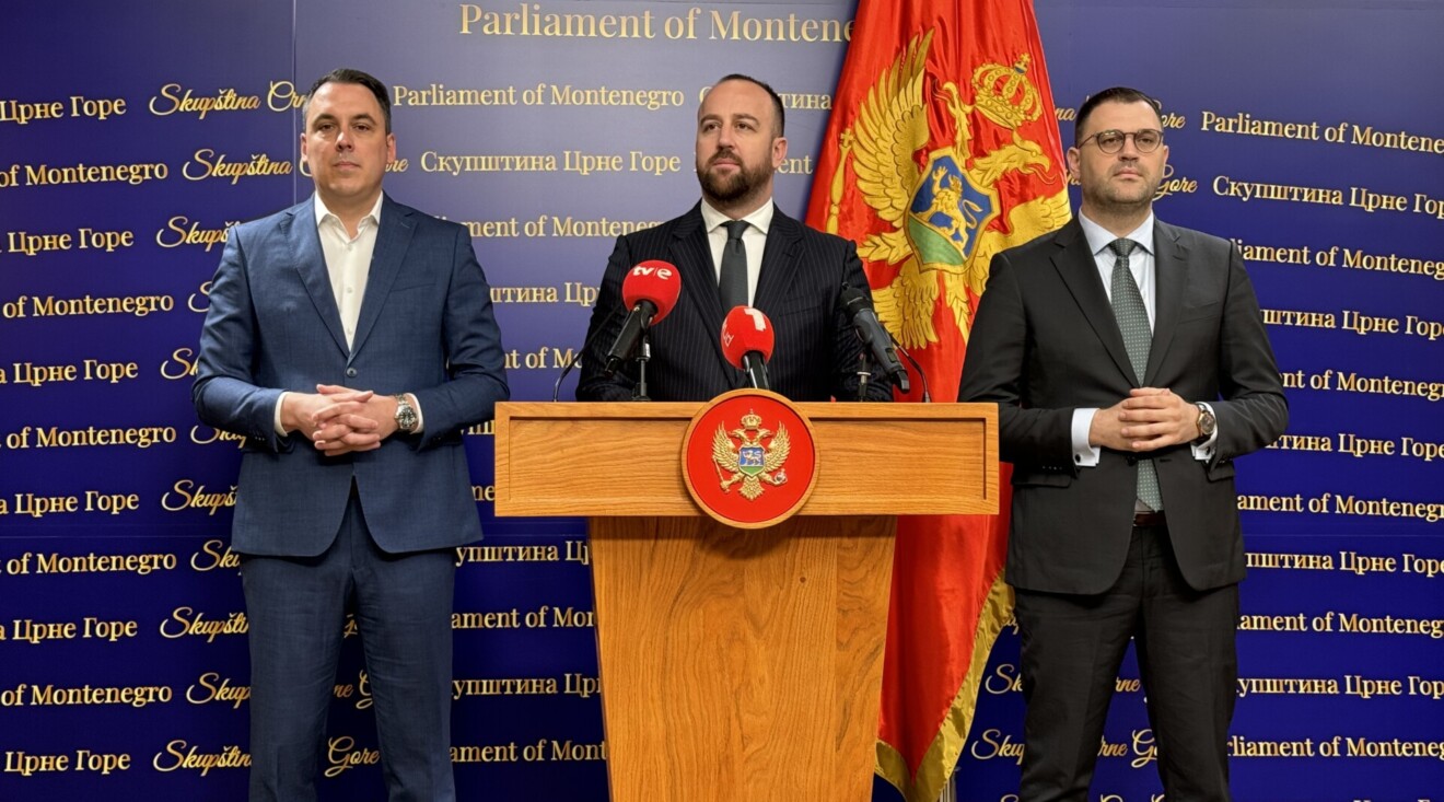 Nikolić: Vlada nije zadovoljila ni vladanjem, ni učinkom, ni ponašanjem