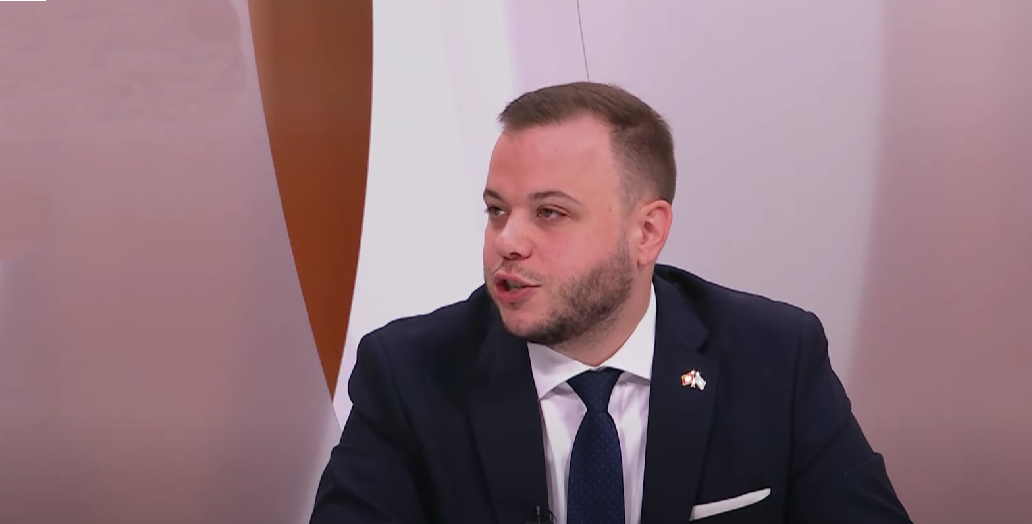 Kako je govorio najurbaniji đetić iz Bokeške: Ne pada mi na pamet da se dokopam gradonačelničke fotelje ako mi građani nisu dali povjerenje! (VIDEO)