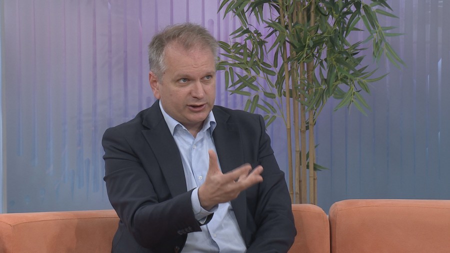 Perić: Slijedi politički teatar u vidu pregovora u Podgorici, dva glasa Preokreta ostaju protestna