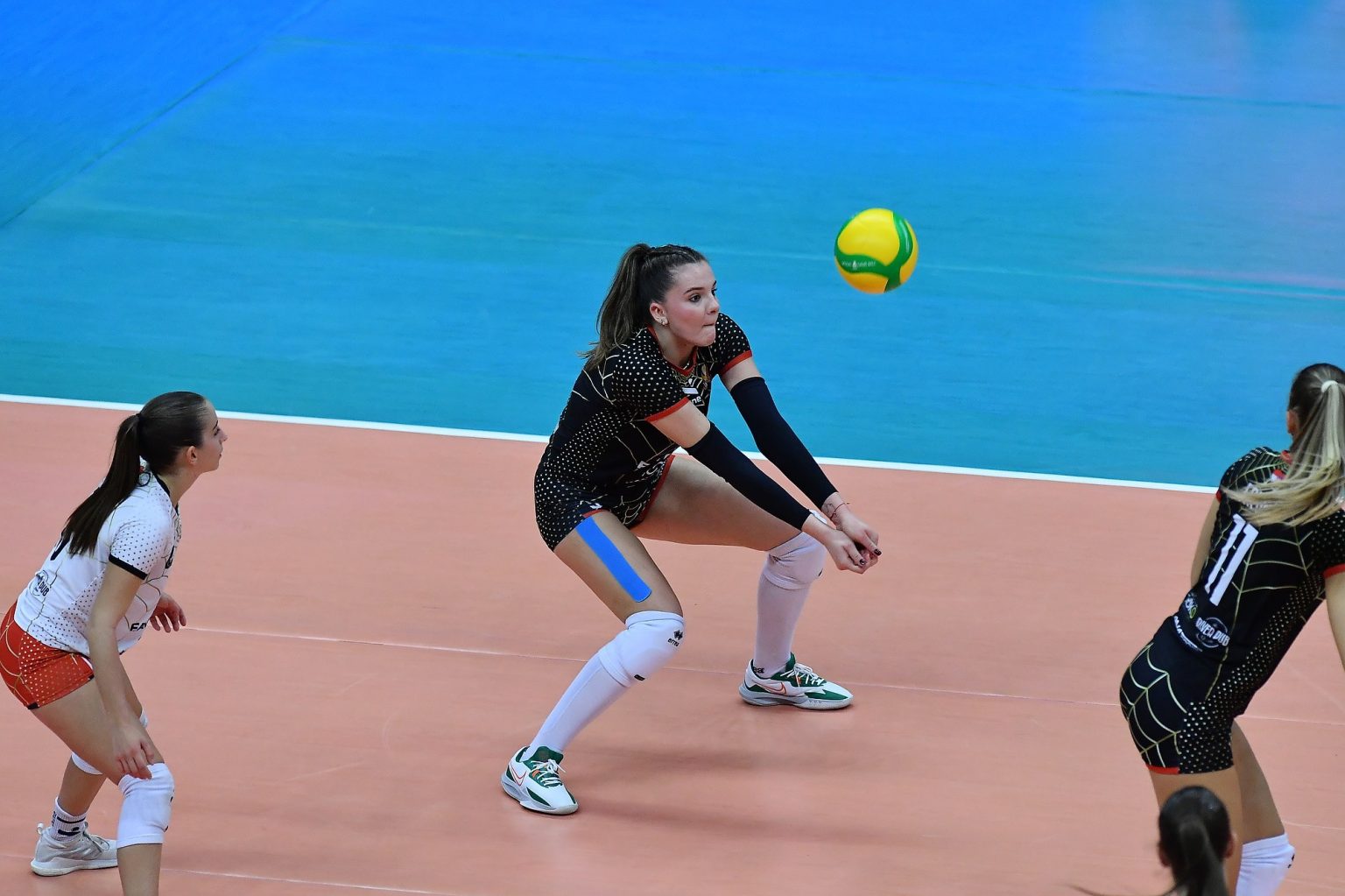 Raspoložene Crnogorke, Petranović u CEV Ligi šampiona protiv prvaka Evrope