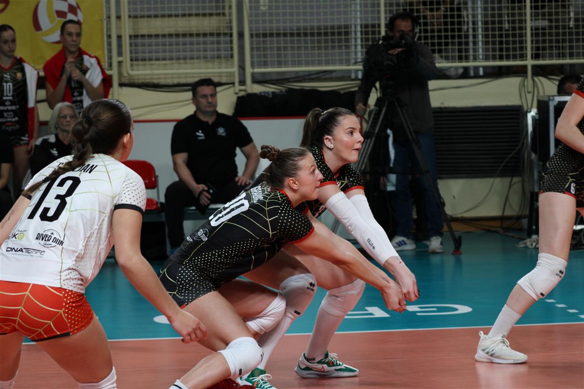 Simona u dobrom ritmu u Ligi šampiona: Nevena i Mina nastavljaju put u CEV Čelendž Kupu