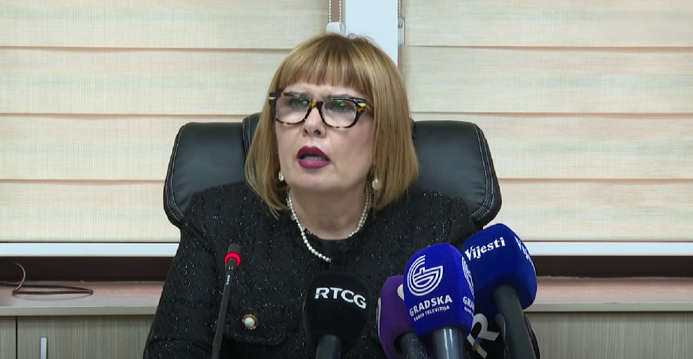 Džaba smo krečili: Gđa Pavličić je bila i Pažinov izbor, a branila je i DPS-ov Zakon o slobodi vjerosipovjesti