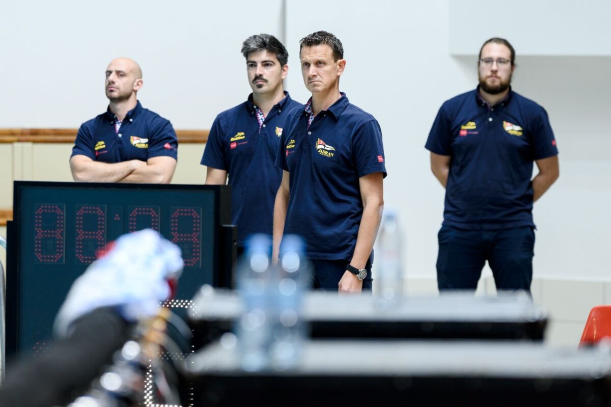 Gojković: Sastaju se dvije ekipe iz Lige šampiona, vjerujem da možemo do trofeja