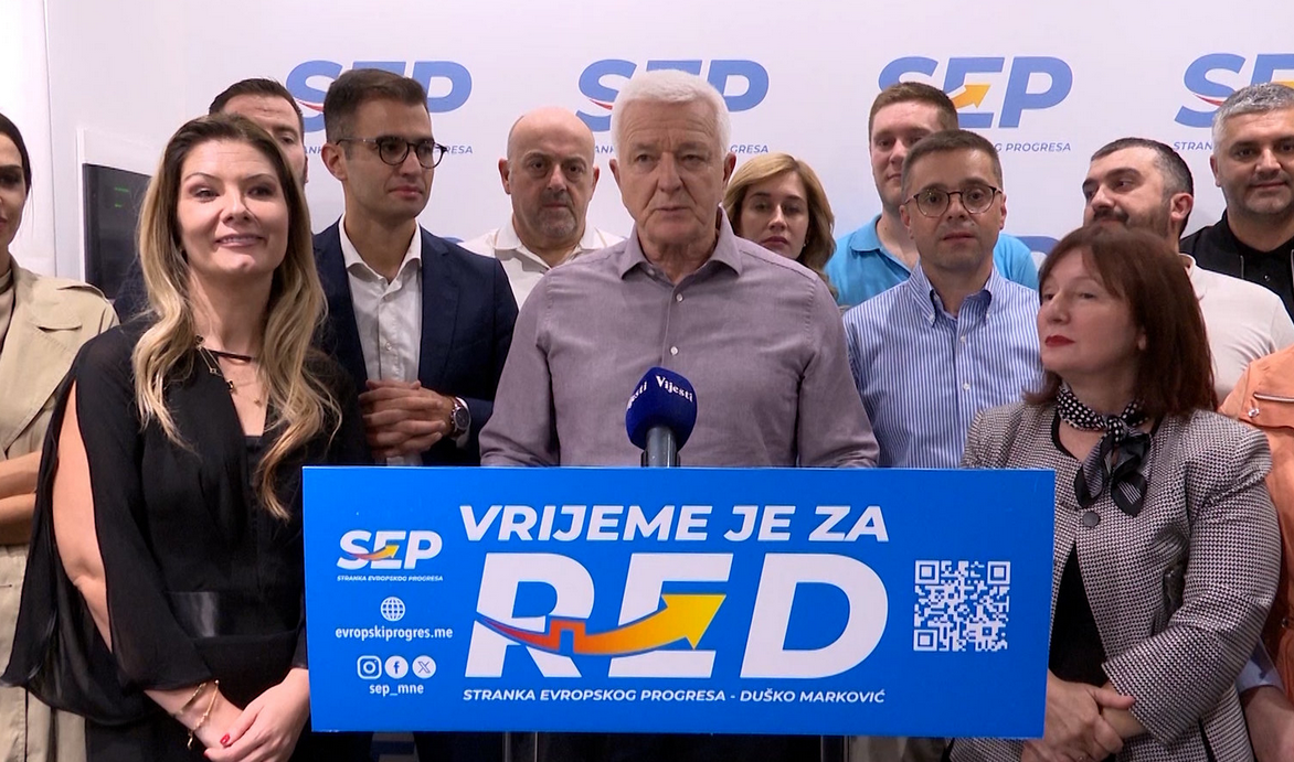 „Dobri moji, nije ovo dobro“: I Duško odbio DPS za formiranje vlasti u Podgorici