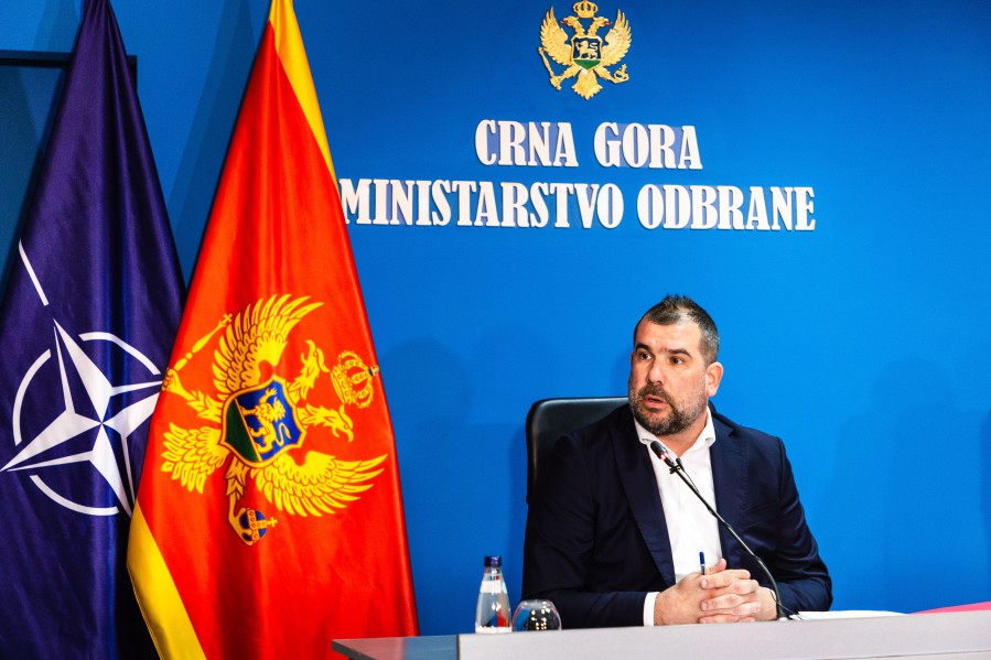 Krapović: Među uhapšenima na Kosovu* su dvojica crnogorskih vojnika, nikome neće biti „skidane glave“